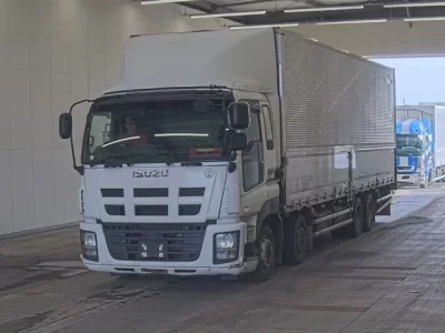 Isuzu GIGA