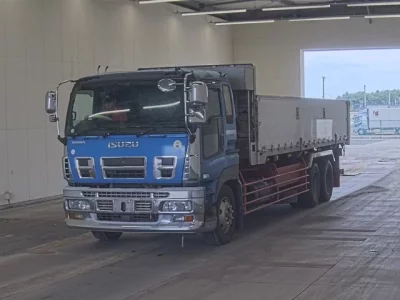 Isuzu GIGA