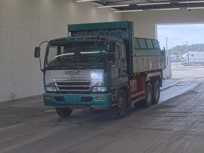 Isuzu GIGA
