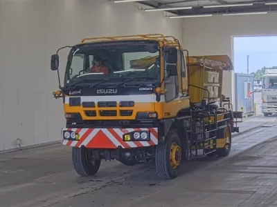 Isuzu GIGA