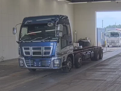 Isuzu GIGA