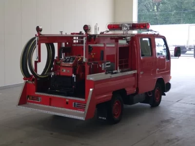 Nissan TRUCK
