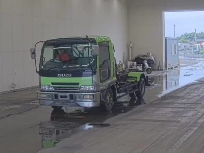 Isuzu FORWARD