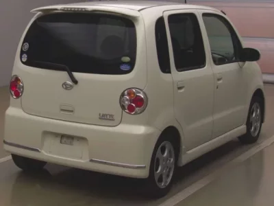 Daihatsu MOVE LATTE
