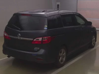 Nissan LAFESTA
