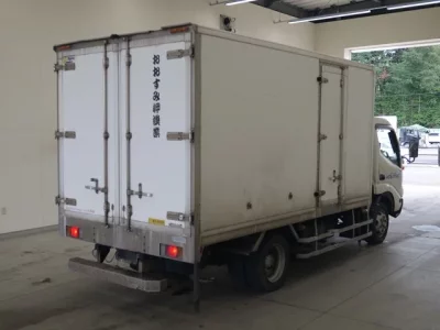 Hino DUTRO