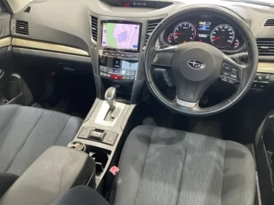 Subaru LEGACY B4