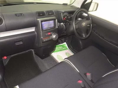 Toyota PIXIS SPACE