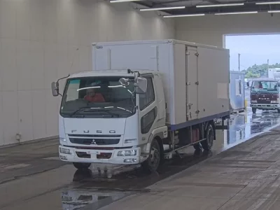 Mitsubishi FUSO FIGHTER