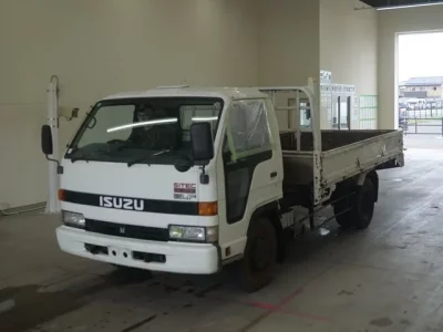 Isuzu ELF