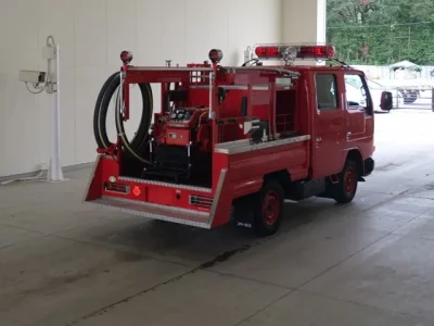Nissan TRUCK