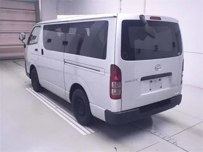 Toyota REGIUS ACE VAN