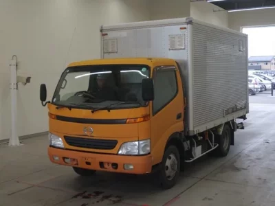 Hino DUTRO