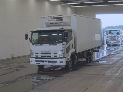Isuzu FORWARD