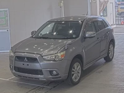 Mitsubishi RVR