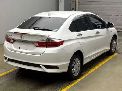 Honda GRACE