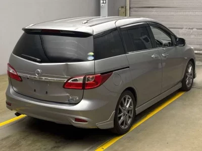 Nissan LAFESTA