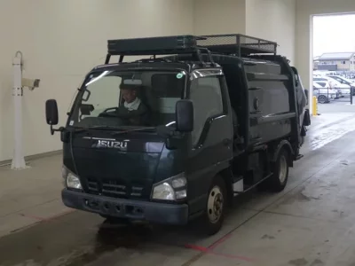 Isuzu ELF