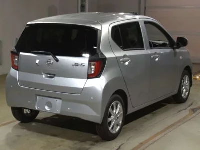 Daihatsu MIRA E S