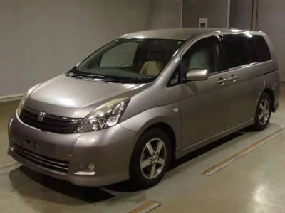 Toyota ISIS