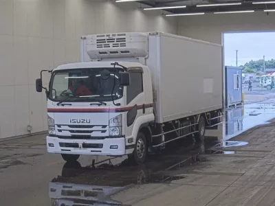 Isuzu FORWARD