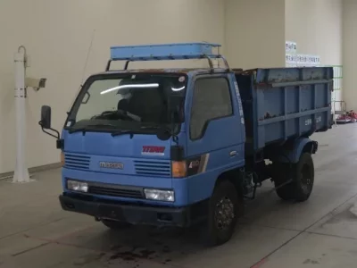 Mazda TITAN