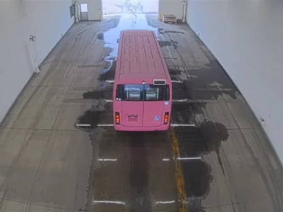 Nissan BUS