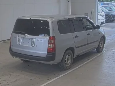 Toyota SUCCEED