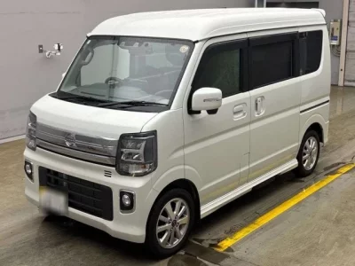 Nissan CLIPPER RIO