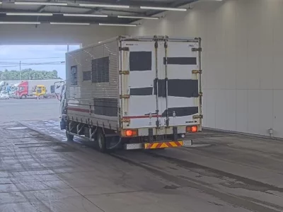 Mitsubishi FUSO FIGHTER