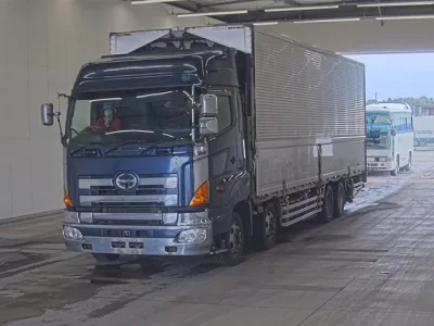 Hino PROFIA