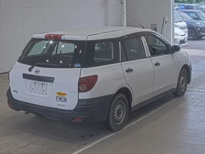 Nissan AD
