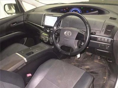 Toyota ESTIMA HYBRID