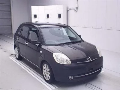 Mazda VERISA