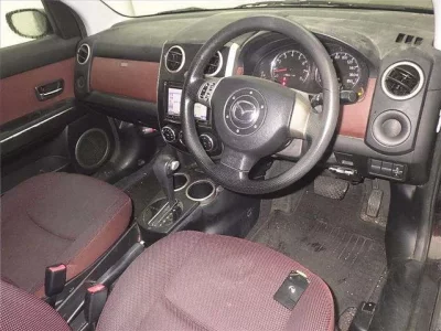 Mazda VERISA