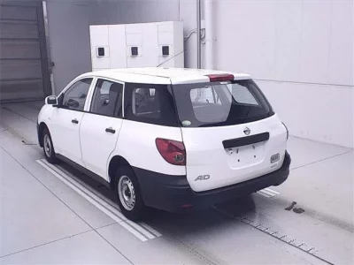 Nissan AD