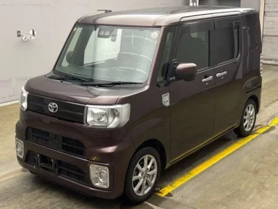 Toyota PIXIS MEGA