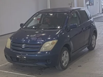 Toyota IST