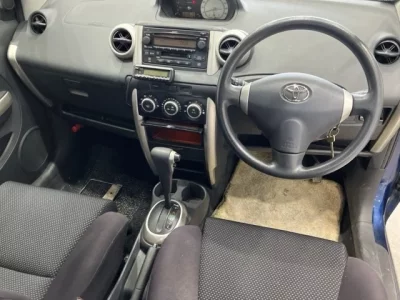 Toyota IST