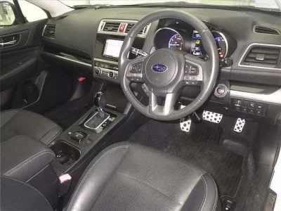Subaru LEGACY B4