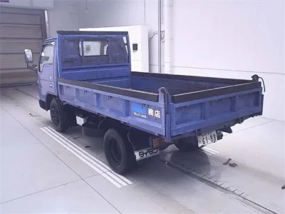 Mazda TITAN