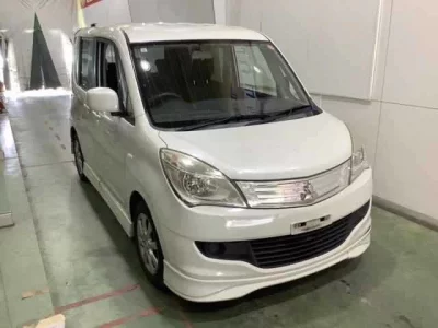 Mitsubishi DELICA D2