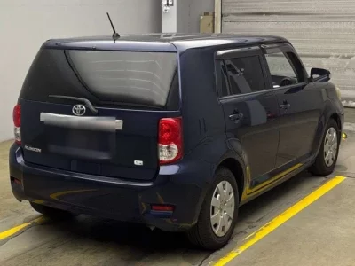Toyota COROLLA RUMION