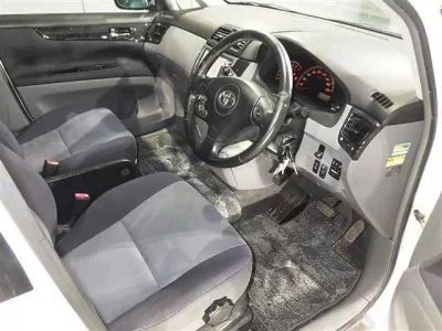 Toyota IPSUM