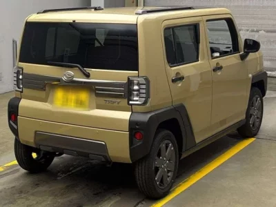 Daihatsu TAFT