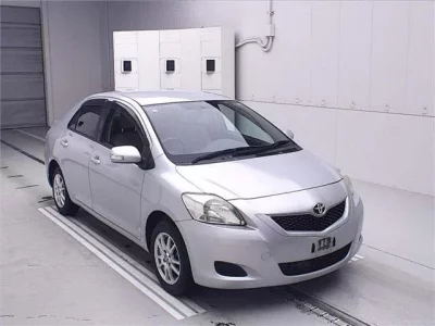 Toyota BELTA