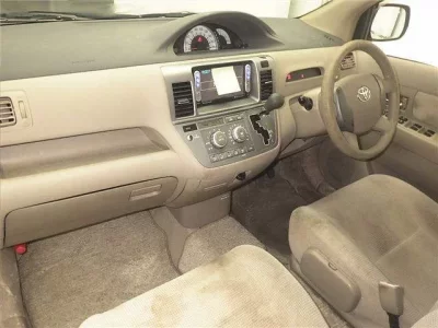 Toyota RAUM