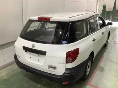 Nissan AD