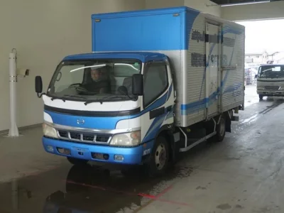 Hino DUTRO