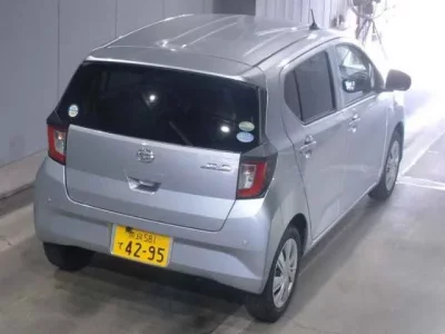 Daihatsu MIRA E S